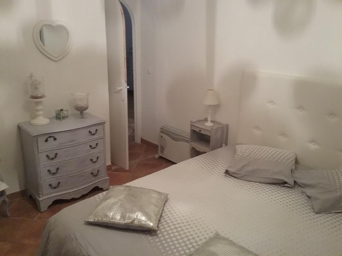 Petite Fleur D'Azur Bed and Breakfast Cagnes-sur-Mer Eksteriør billede